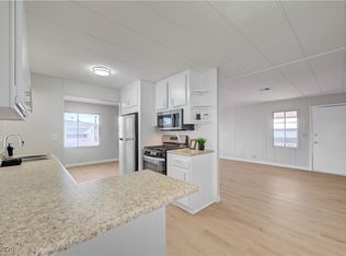 3539 Lost Hills Dr, Las Vegas, NV 89122