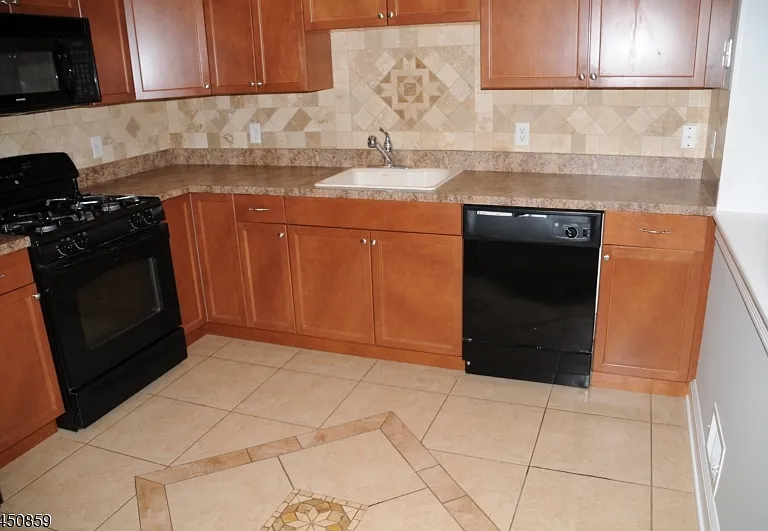 171 Autumn Ridge Rd — Photo 9