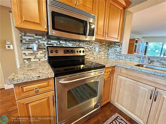 4th image of 7459 Granville Dr #302