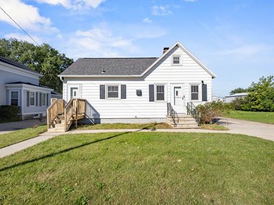 1251 Doblon St, Green Bay, WI, 54302
