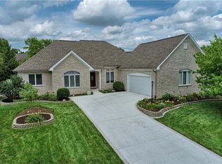 5942 McKinges Cir, Carmel, IN 46033
