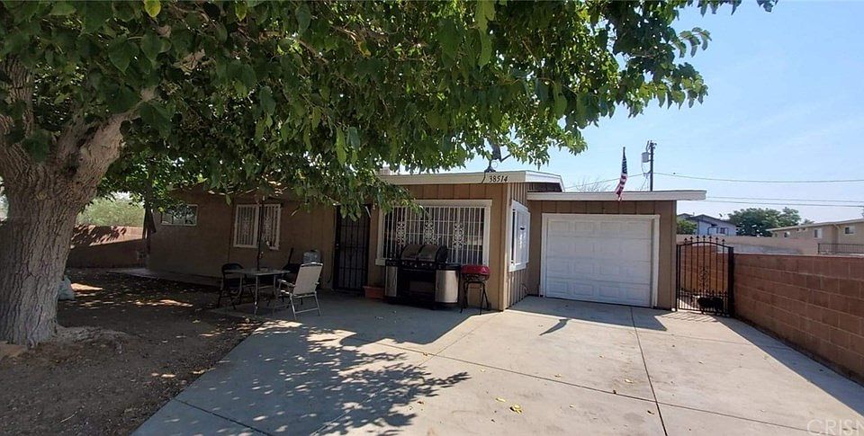 1st image of 38514 Larkin Ave