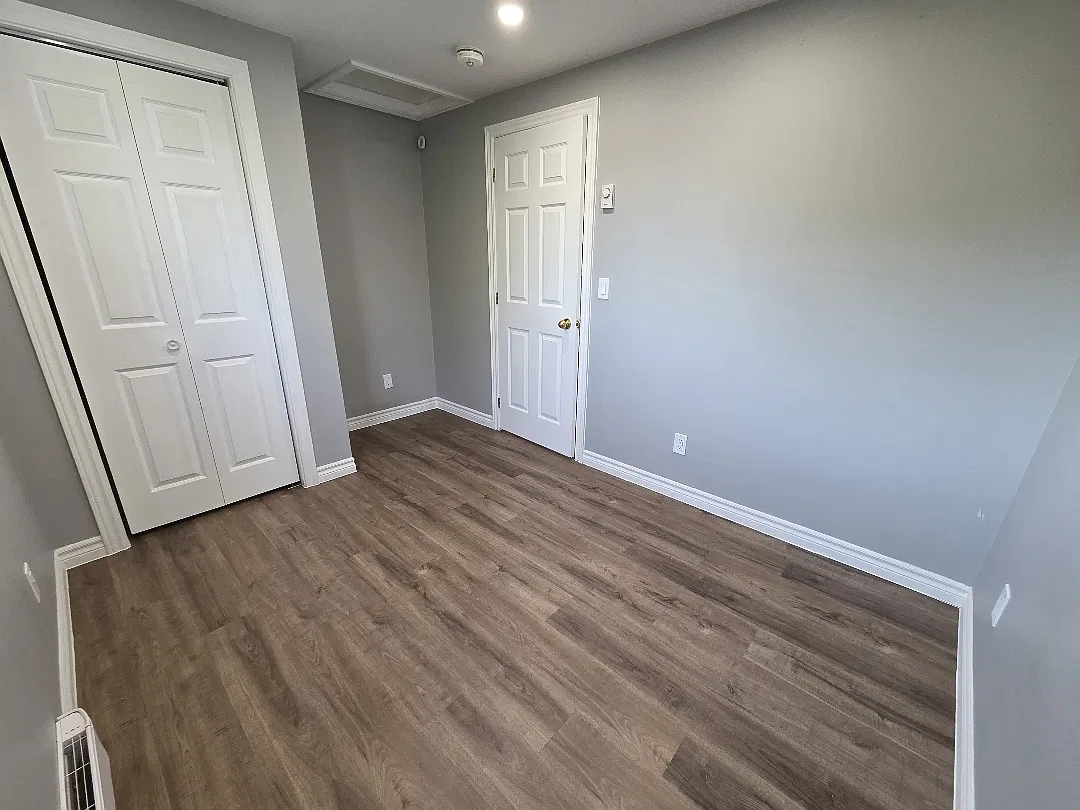1 bed, $1,100 — Photo 3