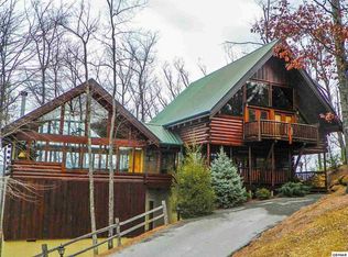 3524 Carsons Ridge Way, Sevierville, TN 37862