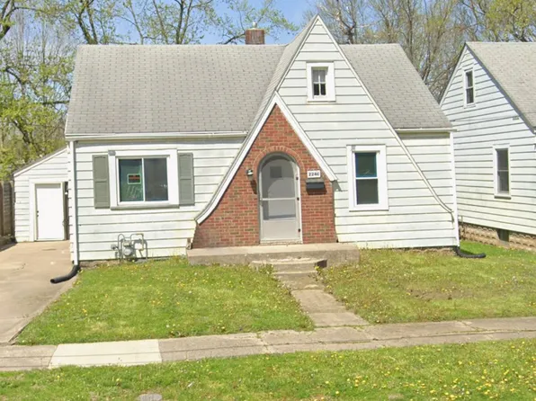 2240 W 9th St, Anderson, IN 46016