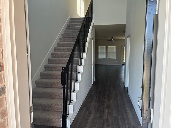 5th image of 110 Mountain Meadow Ln