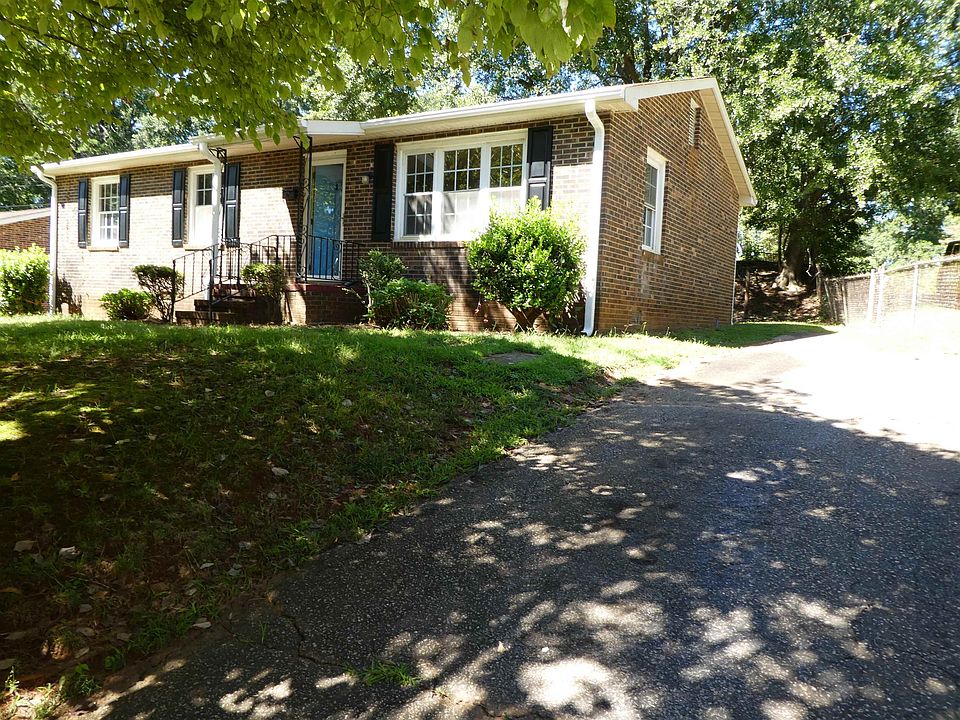 1st image of 112 Nevada St