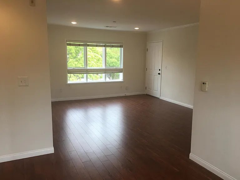 Livingroom from the diningroom