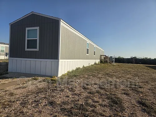 3300 Voight Blvd Photo 1