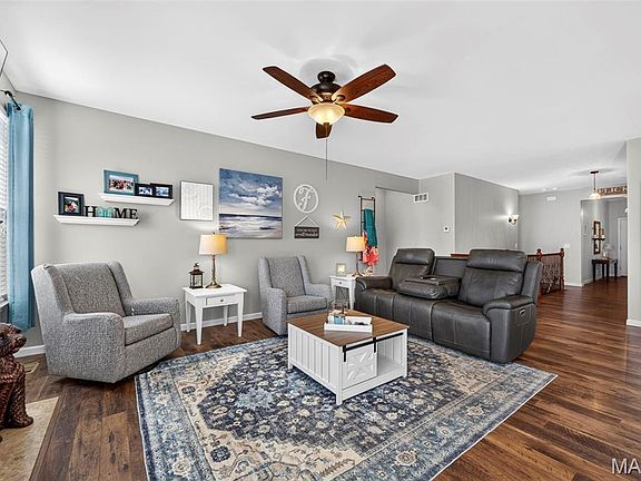 4th image of 427 Wilmer Meadow Dr