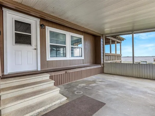 2300 Lakeview Dr, Haines City, FL 33844