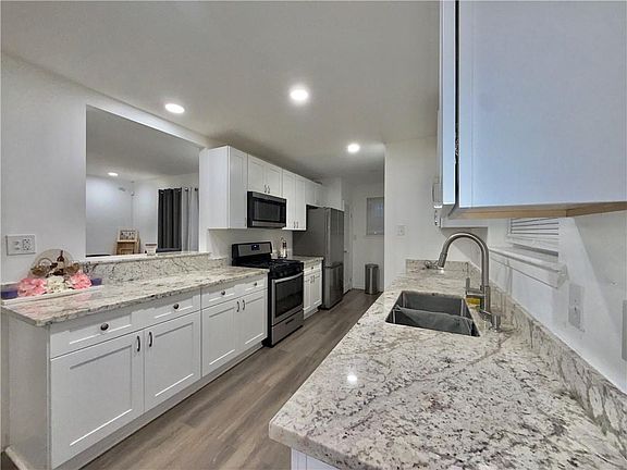4th image of 1713 Pace Blvd