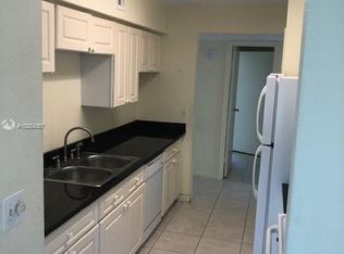 899 Riverside Dr APT 610, Coral Springs, FL 33071