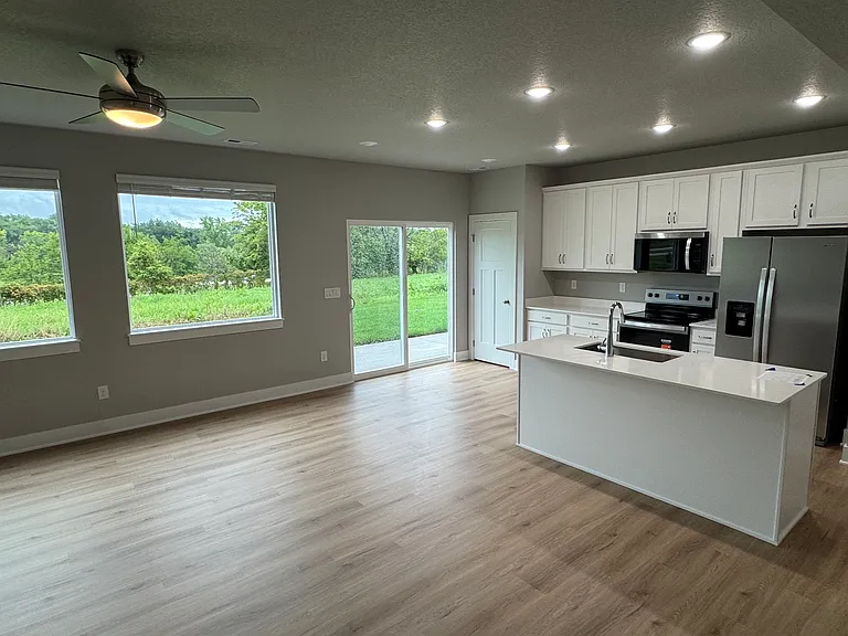 223 Bristlecone Dr #223 — Photo 1