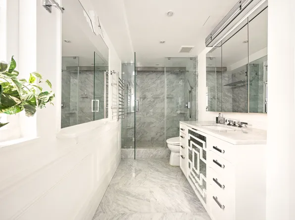 40 East 61st Street image 13 of 18