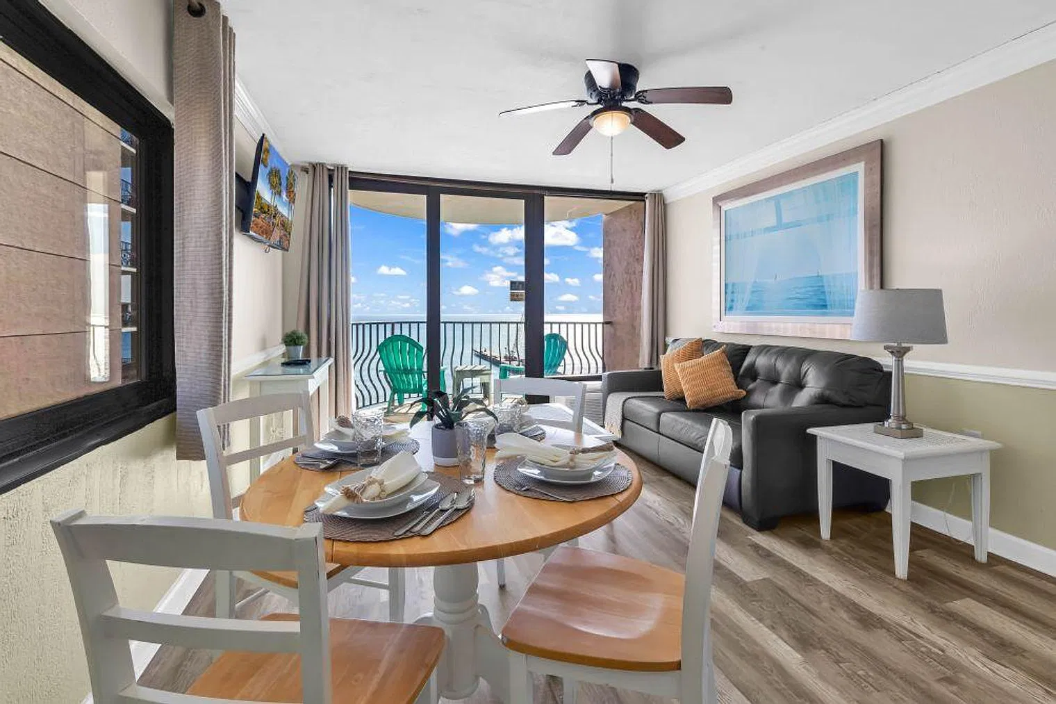 1 bed, 1.0 bath, 775 sqft, $2,340 — Photo 3