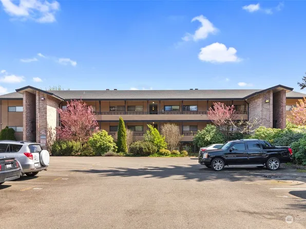 11600 Rainier Avenue S #302, Seattle, WA 98178