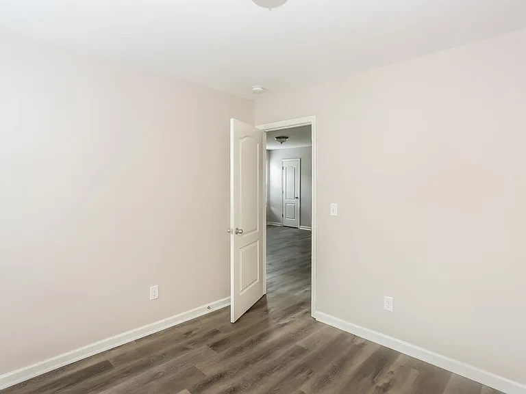 6315 Sydney Mae Ln — Photo 12