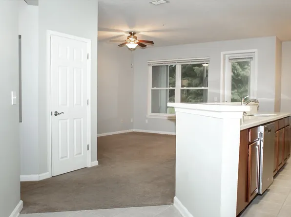 13364 Beach Blvd, Jacksonville, FL