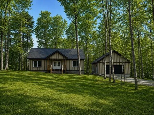 25 Cross Trl, Graysville, TN 37338