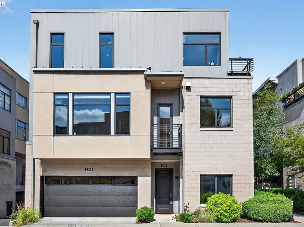 2144 NW 16th Ave, Portland, OR 97209