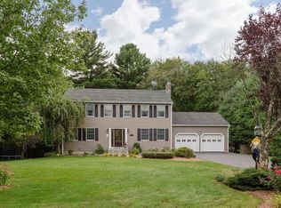 8 Sunken Meadow Rd, Franklin, MA 02038