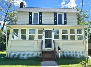 109 Cogshall St, Holly, MI 48442