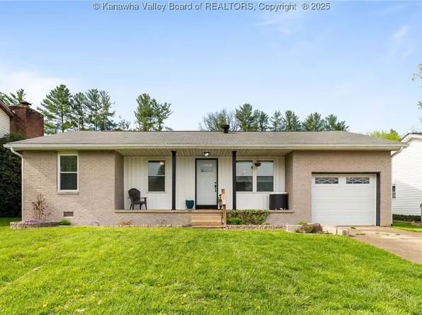 2604 Hayslette Ave, Hurricane, WV 25526