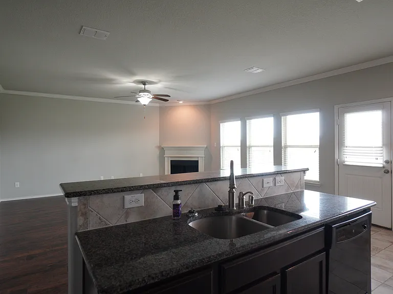 4005 Indian Paintbrush Ln — Photo 12