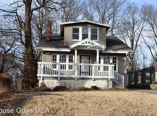 3304 E 60th St, Kansas City, MO 64130