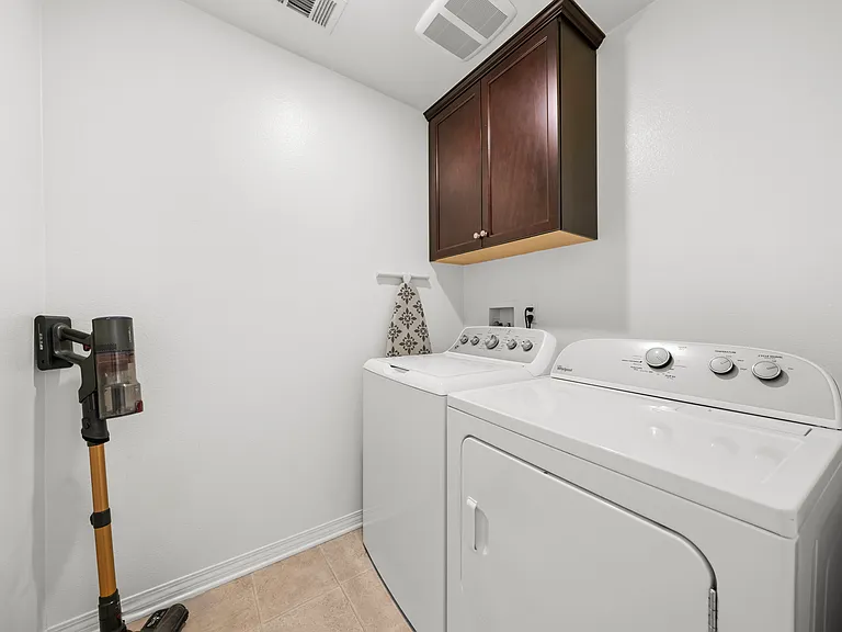 5910 Sendero Ave — Photo 25