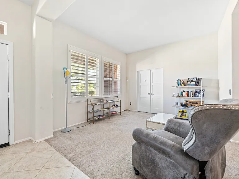 5512 Las Brisas Ter — Photo 7