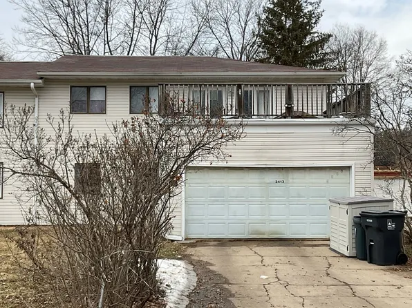 2413 Stewart Ave, Saint Paul, MN 55116