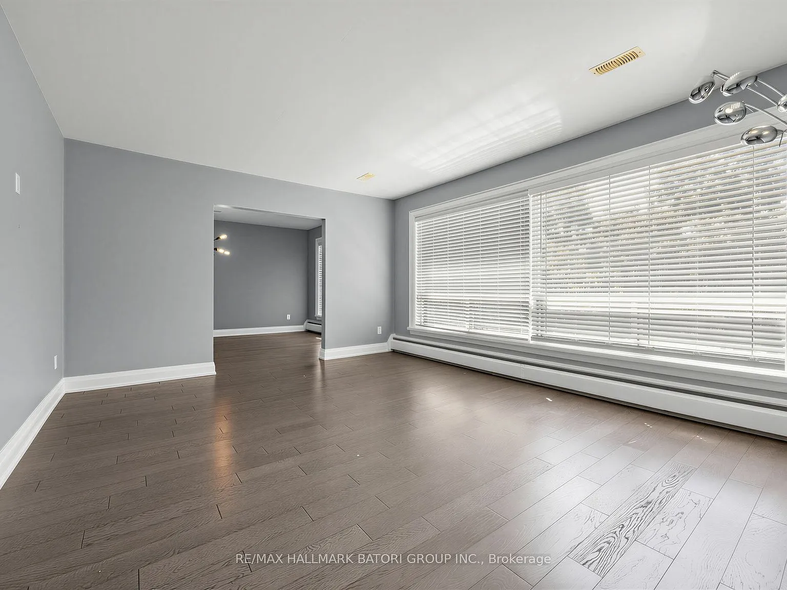 2 bed, $3,600 — Photo 2