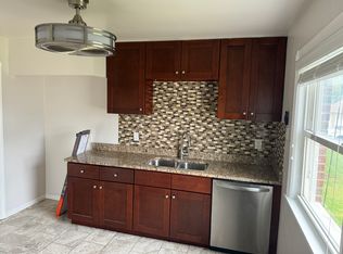 4502 Archmere Ave, Cleveland, OH 44109