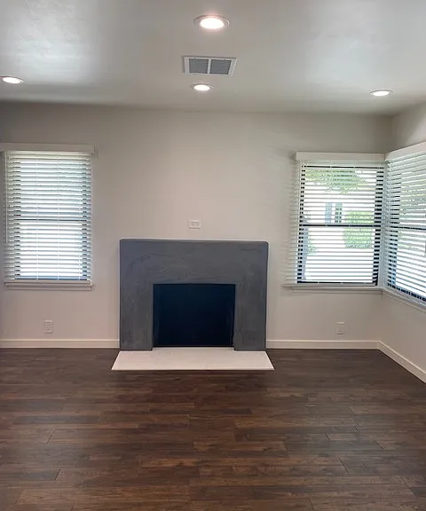 211 N 9th St — Photo 11