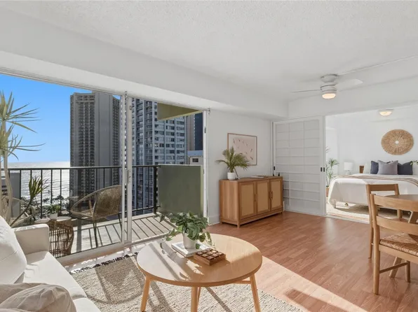 2440 Kuhio Ave APT 2001, Honolulu, HI 96815