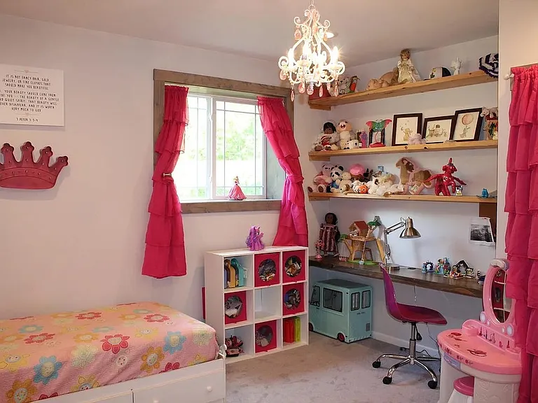 4706 Loggers Run Rd — Photo 6