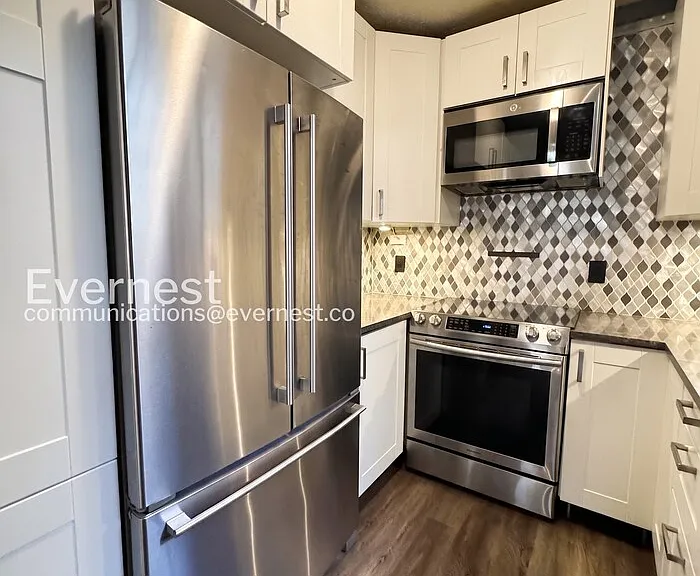 215 E 11th Ave #A1 — Photo 5