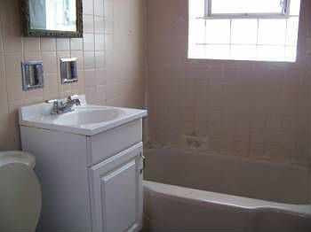 2nd image of 2412 Westbrook Dr