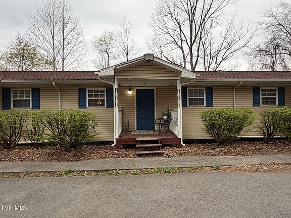 2nd image of 1308 Bell Ridge Rd