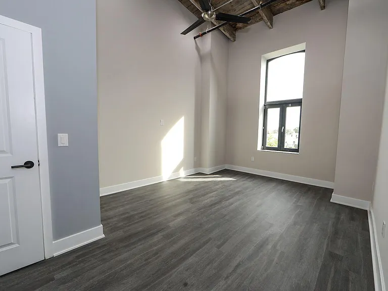 1847 E Venango St #204 — Photo 8