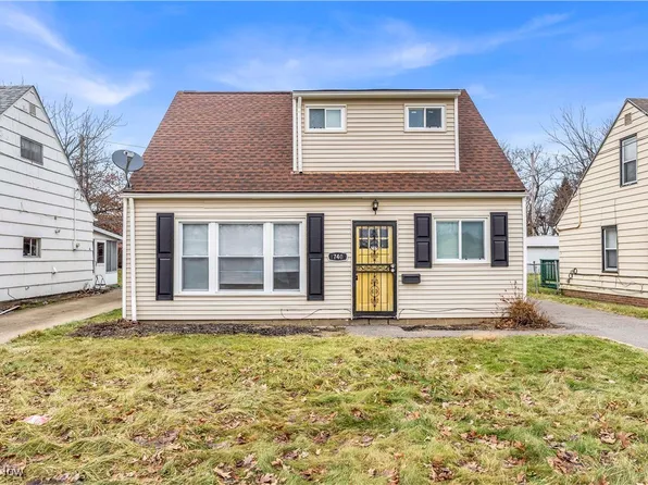 17401 Wayne Dr, Cleveland, OH 44128
