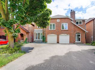 40 Foxglove Ct, Markham, ON L3R3Y3
