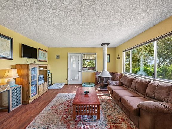 2nd image of 4565 Arena Ave