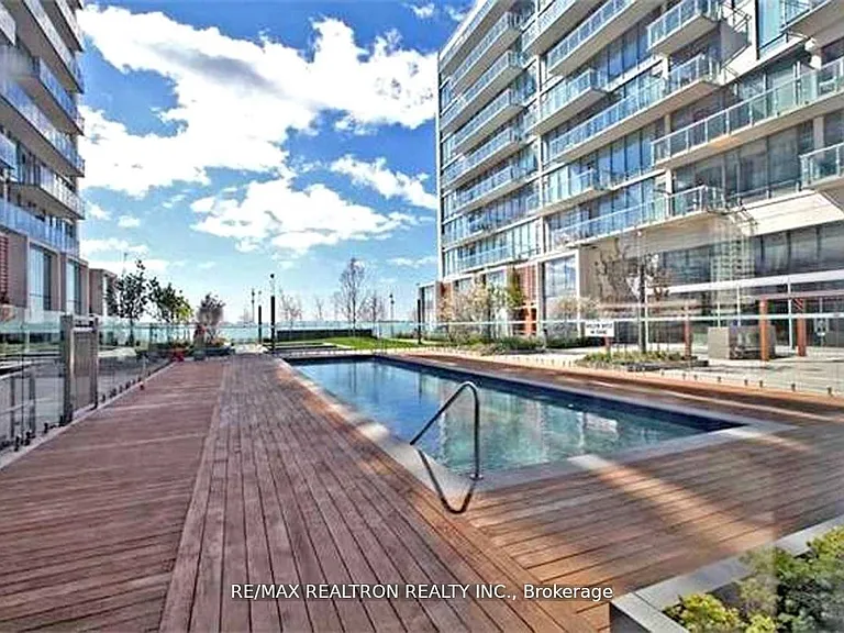 39 Queens Quay E #734 — Photo 24