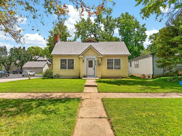 612 Mississippi St, Lawrence, KS 66044