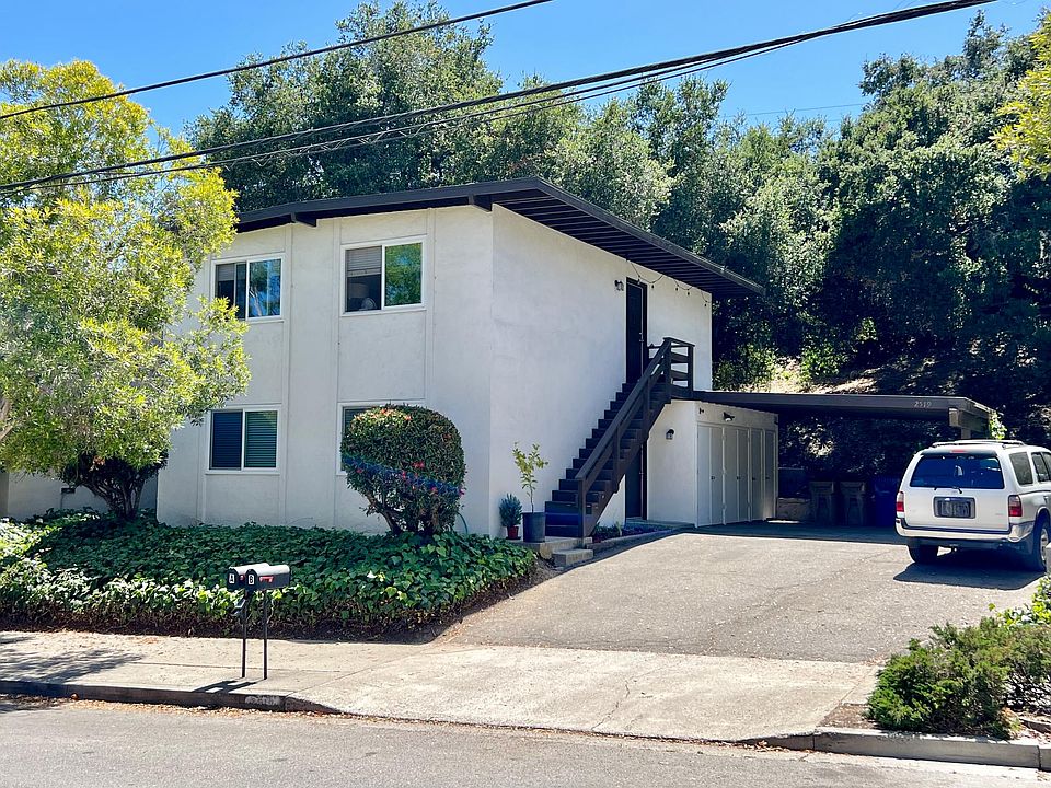 1st image of 2519 Treasure Dr #A