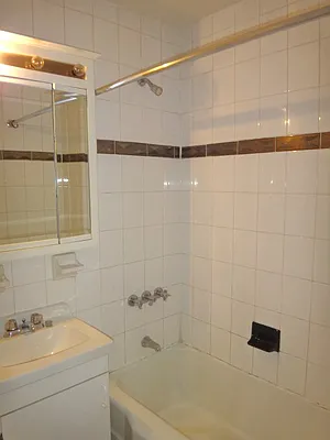 Rented by Paley Management | media 18