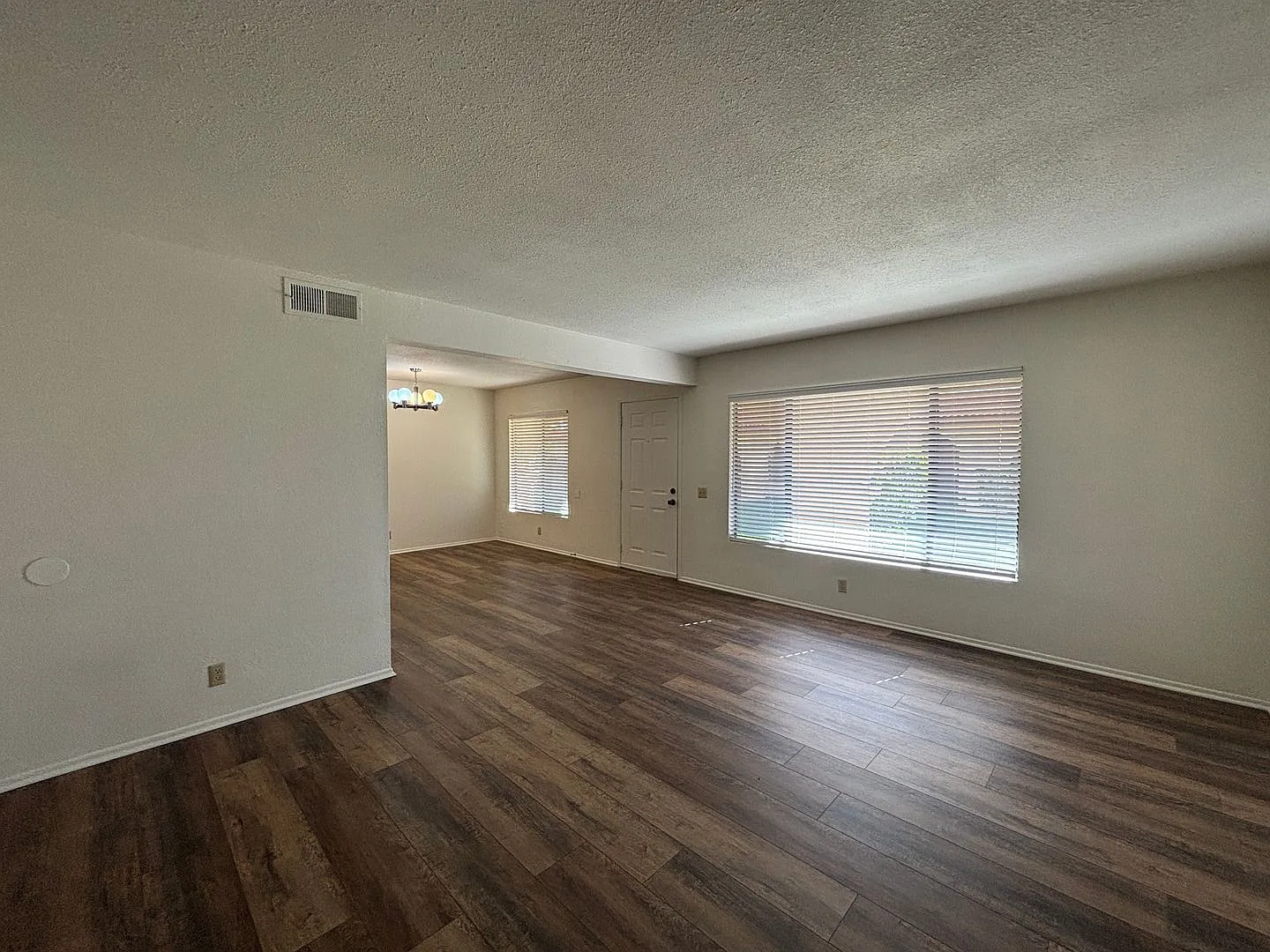 1710 West Avenue J-15 — Photo 4
